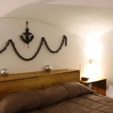 Boat Short Let Apartment *